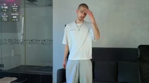 KaydenDrew online show from May 28, 5:05 am