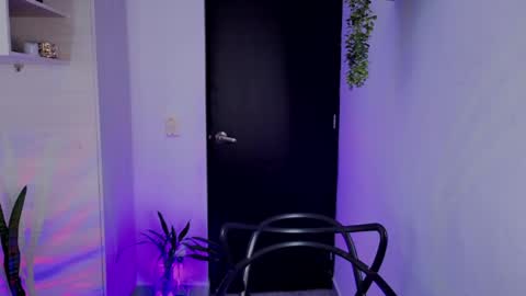 Kaylee online show from May 13, 5:55 pm
