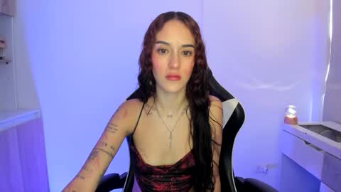 kaylie online show from May 15, 8:05 pm