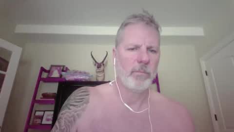 kc_cumming online show from June 1, 5:14 pm