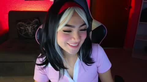 keeiity_moon online show from May 28, 6:39 pm