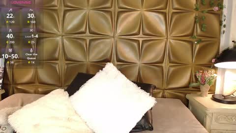 keisy Girl  online show from May 8, 5:24 am