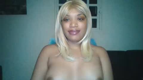 Kellie online show from May 21, 5:47 am
