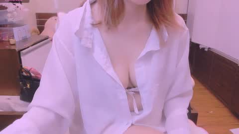 Kelly online show from May 10, 3:13 am