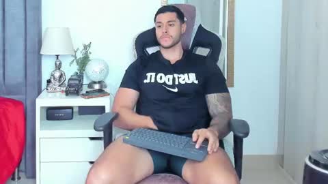 ken_mailik online show from July 15, 1:55 am