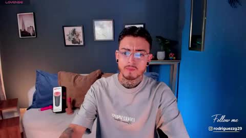 keneth_collins online show from May 24, 12:34 pm