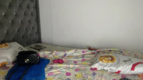 kenia_nihiara online show from July 14, 4:56 pm