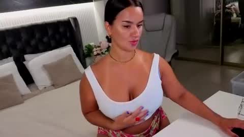 key_of_lust_ online show from June 25, 1:46 am