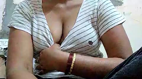 khushisinghh online show from January 29, 6:33 am