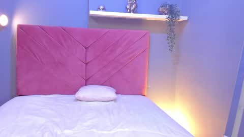 Kiara online show from May 8, 12:11 pm
