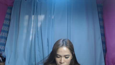 kim_starr online show from June 25, 1:46 am