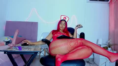 kimberly_lustrum online show from June 4, 3:18 pm