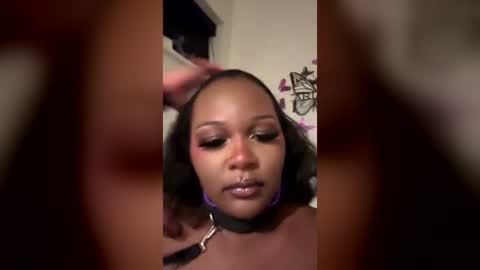kimkums21 online show from July 9, 1:31 am