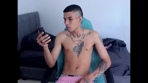 king_warlord online show from June 3, 4:34 pm
