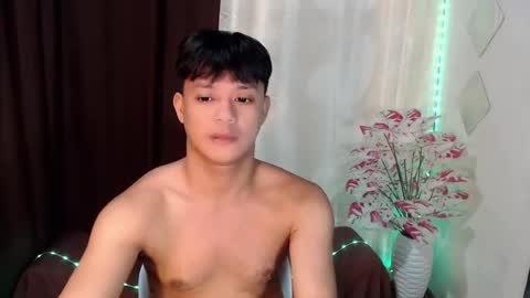 kingdomcum96 online show from July 6, 10:33 pm