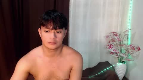 kingdomcum96 online show from August 1, 12:45 am