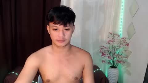 kingdomcum96 online show from July 8, 10:35 pm