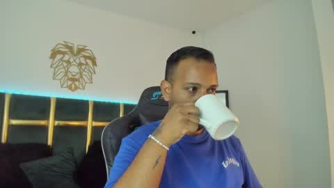 kingg_jay online show from June 2, 11:56 am
