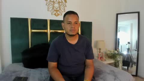 kingg_jay online show from May 28, 12:14 pm