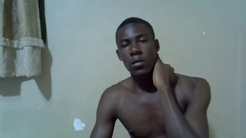 kingsleeee online show from May 10, 3:02 am