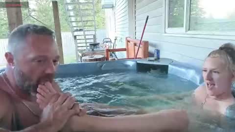 Kinkycouple online show from August 9, 3:23 am