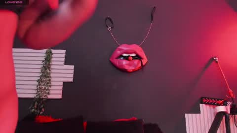 kinkyy_mom online show from August 4, 3:52 pm