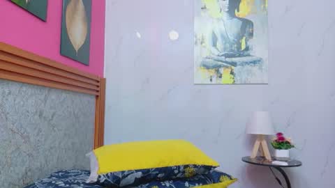 kinkyymommyyy online show from June 16, 7:18 pm