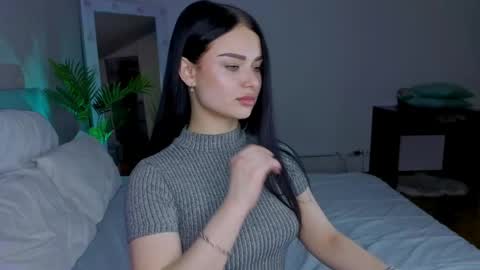 kitty_cut1ee_ online show from May 7, 1:40 pm