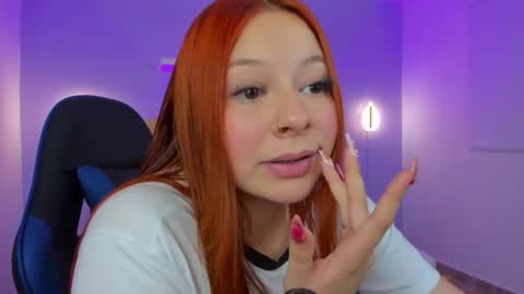 K I T T Y online show from May 26, 8:04 pm