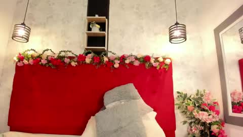 Kloeh online show from June 4, 8:15 pm