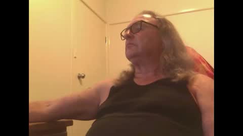 knobout online show from May 25, 11:38 am
