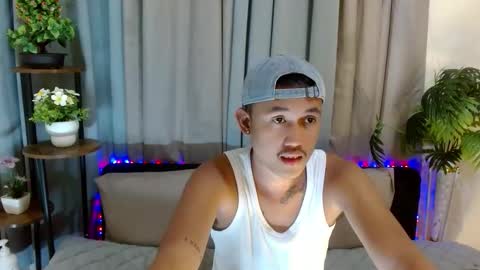 kopikobrownxx online show from April 22, 5:53 pm