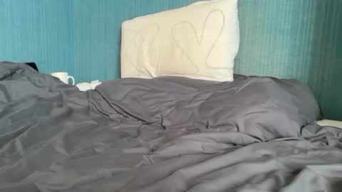 KTfemboy online show from July 5, 6:31 am