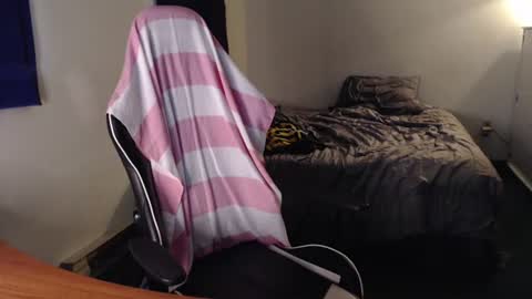 Kuggy online show from July 29, 9:59 pm