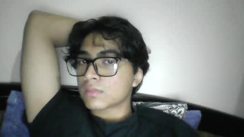 kurosaki_bankai online show from May 27, 4:37 pm