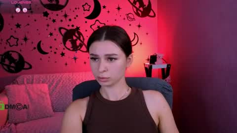 Kylie loves u online show from June 15, 9:23 am
