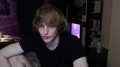 l1onkennedy online show from May 23, 8:16 pm