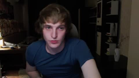 l1onkennedy online show from June 16, 8:02 pm