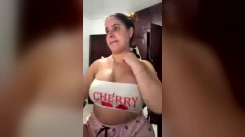 lablondeer9000 online show from July 29, 4:12 am