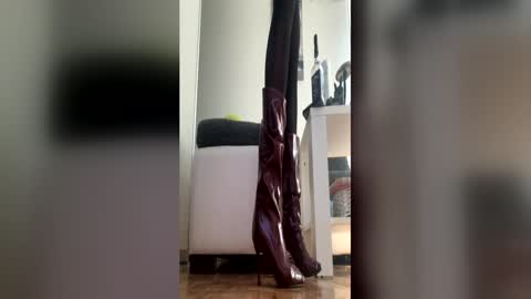labondage online show from June 21, 7:26 am