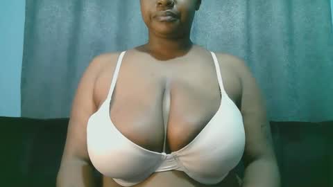 lady_dearra online show from June 4, 2:50 am