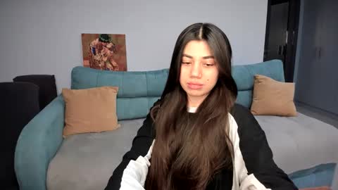 Lana online show from May 12, 6:50 pm