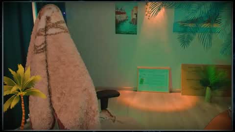 Lana Radiance online show from July 8, 12:30 pm