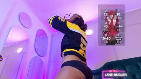LANEMUGLER online show from July 4, 12:31 pm