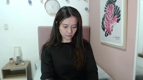 Lanna online show from May 7, 2:46 pm