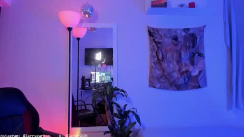 larry_stewart online show from May 30, 2:43 am