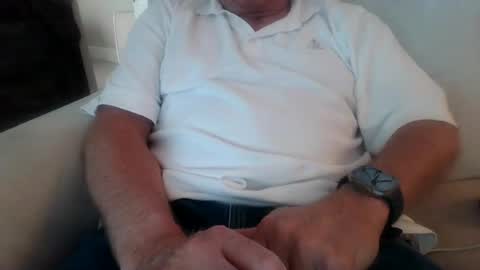 larryj007 online show from July 27, 7:44 pm