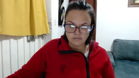 Laura online show from July 4, 12:59 am