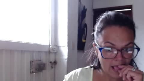 Laura online show from July 15, 8:46 pm