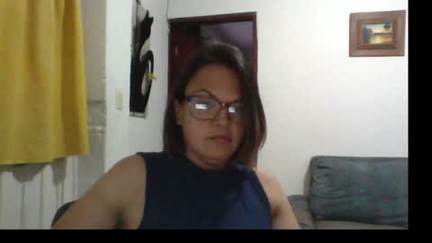 Laura online show from May 31, 10:55 pm